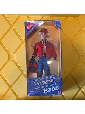 Vintage 1995 NRB Arizona Jean Company Barbie 15441